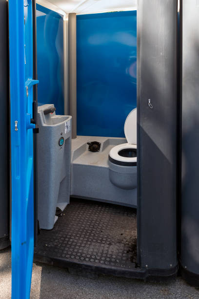 Best Porta potty cleaning services  in South Sarasota, FL